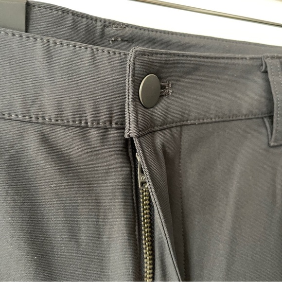 Lululemon ABC pant classic 38 x 34L grey - Picture 5 of 8